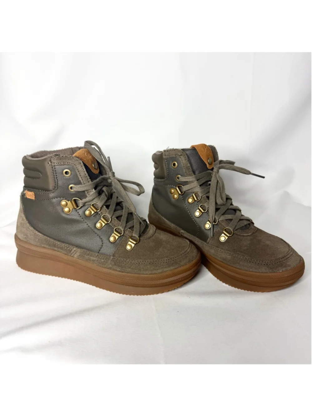 Women's Keds Olive Green & Brown Midland Hiking Boots Size 7.5 NEW without tags